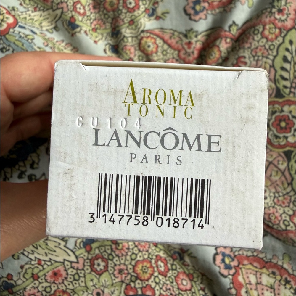 Lancôme Aroma Tonic
New in box - Picture 7 of 13